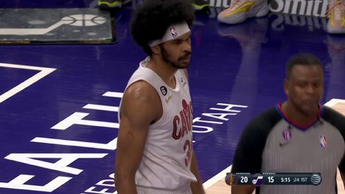 《NBA全场集锦》【回放】NBA常规赛：骑士vs爵士第1节中文解说回放