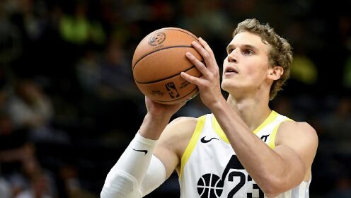 《NBA全场集锦》【球星】马尔卡宁vs开拓者集锦 12投9中三分2中2得到26分9篮板
