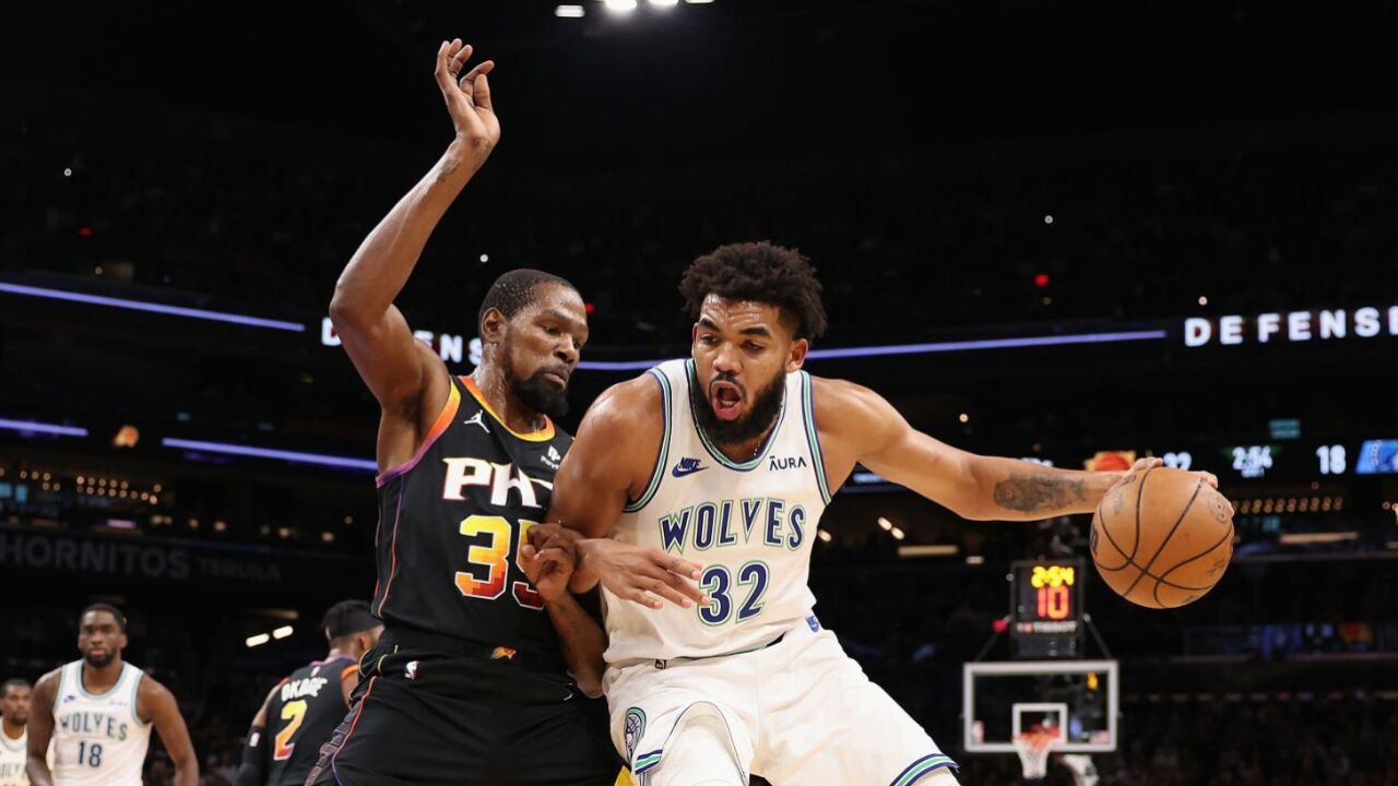 杜兰特送上助攻队友隔扣唐斯