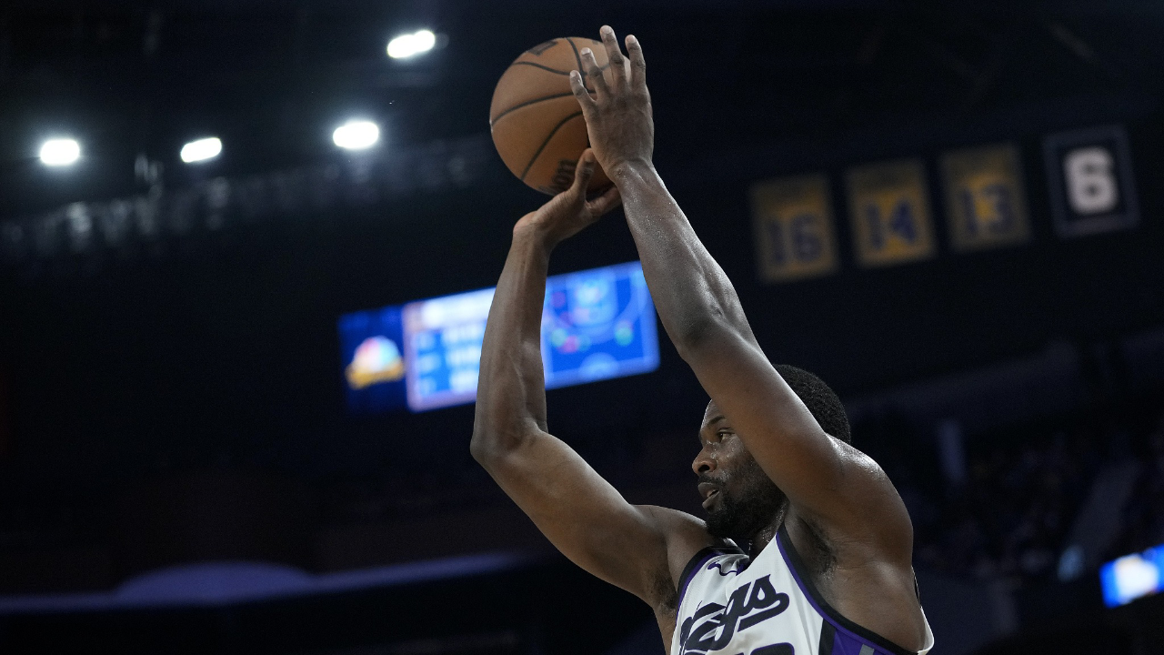 球星巴恩斯vs勇士集锦全场拿下39分4篮板外线手感火热三分12投7中