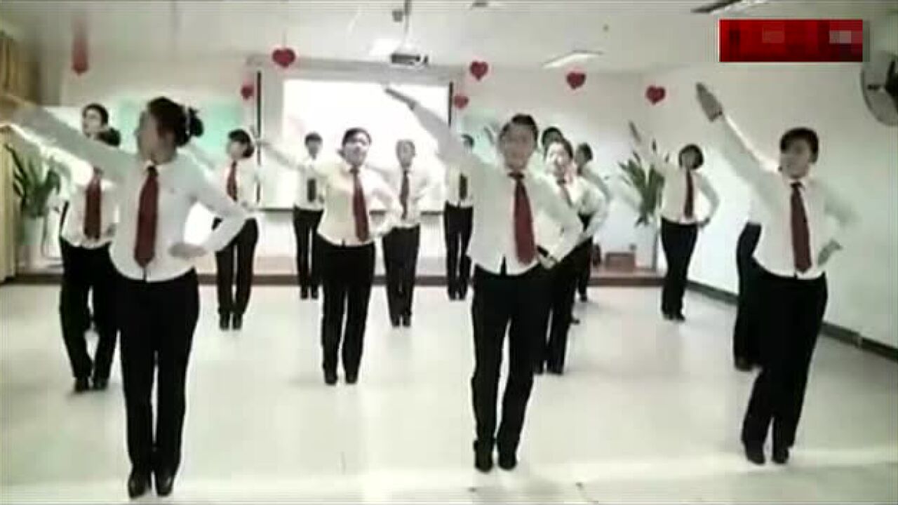 向前冲舞蹈视频_高清1080P在线观看平台_腾讯视频