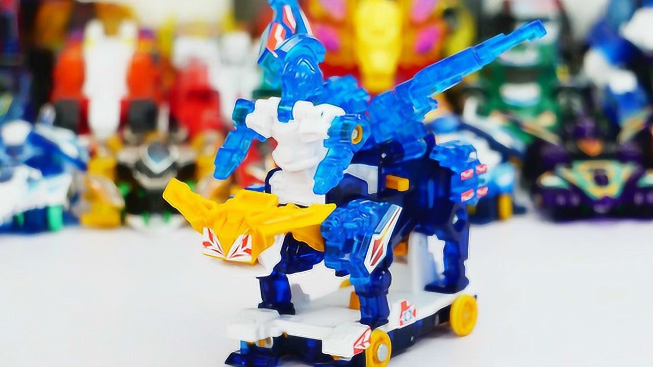 《玩具》玩具口袋 爆裂飞车2之苍穹爆王 爆击系列机甲兽神拆箱玩具