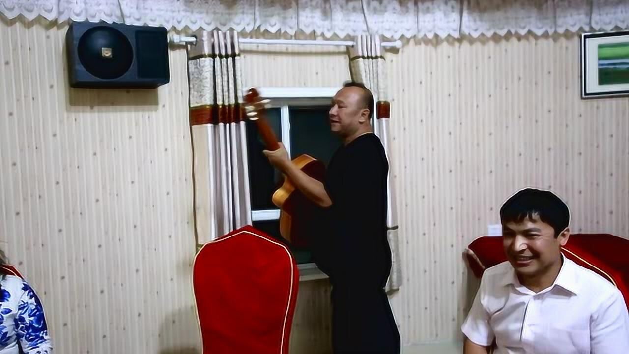 新疆吉他手亚生江狂飙【杀人三部曲】嗨爆了_腾讯视频