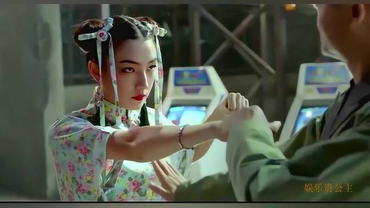 马云功守道这唯一的女主演刘承羽剧中扮演的是吴京老婆