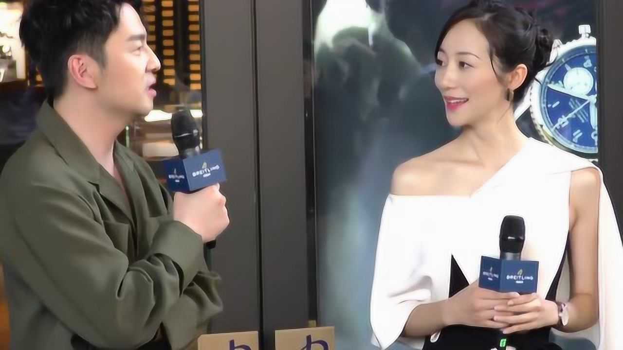 35岁韩雪近照,深夜浴缸直播大秀美腿,网友:这身材绝了