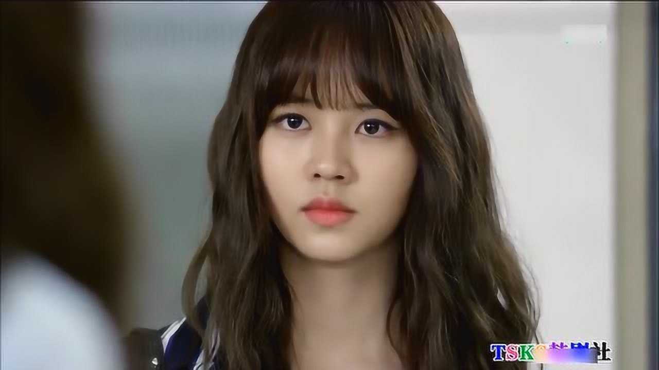 学校2015姜素英作死欺负恩菲高恩星女王霸气出场她护着她妹妹