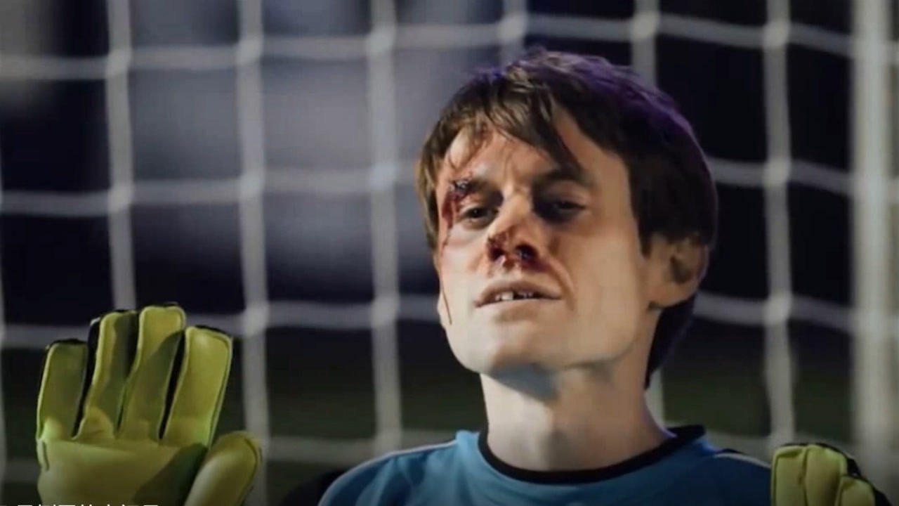 最悲壮的守门员用脸生生挡出5个点球你这是用生命在搞笑