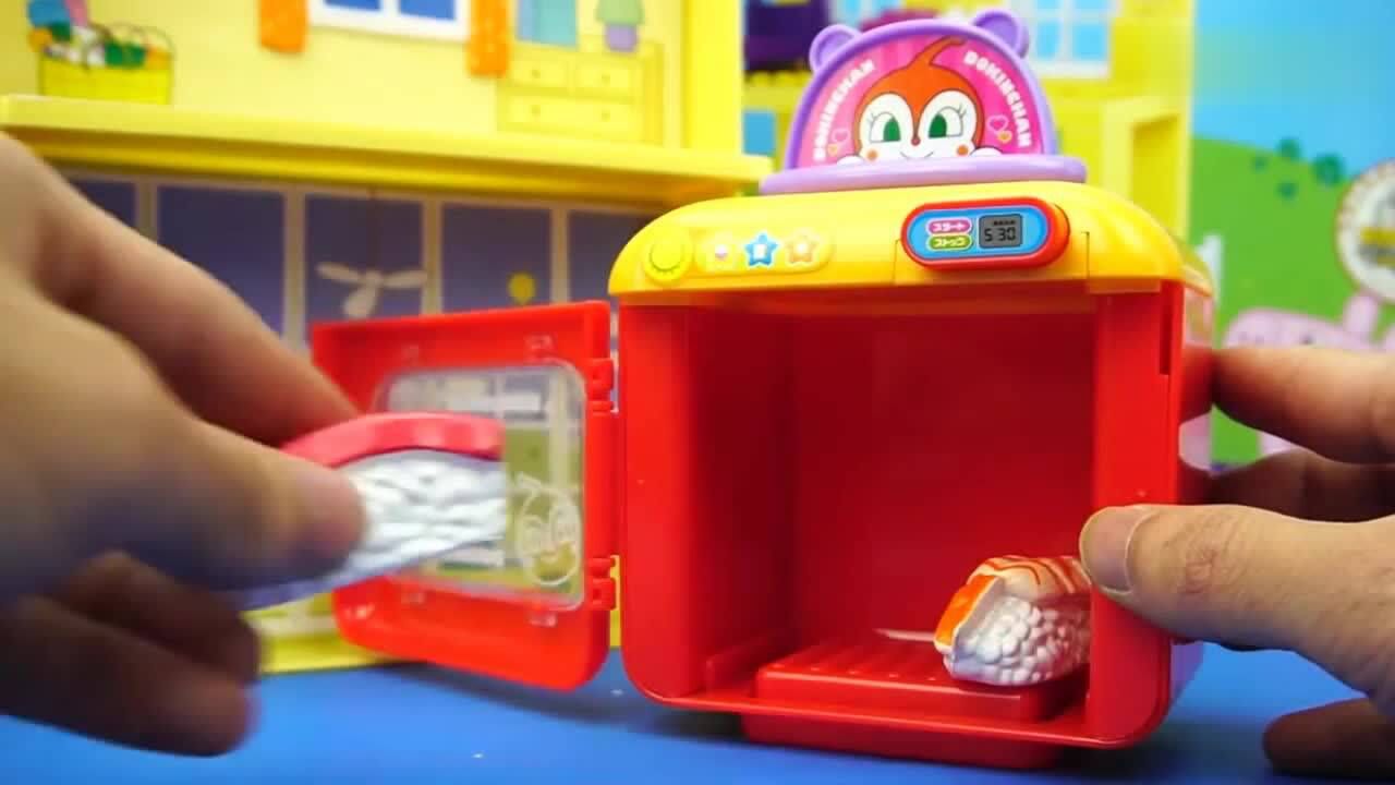 玩乐三分钟白花花的大米饭玩具小宝宝们很爱吃