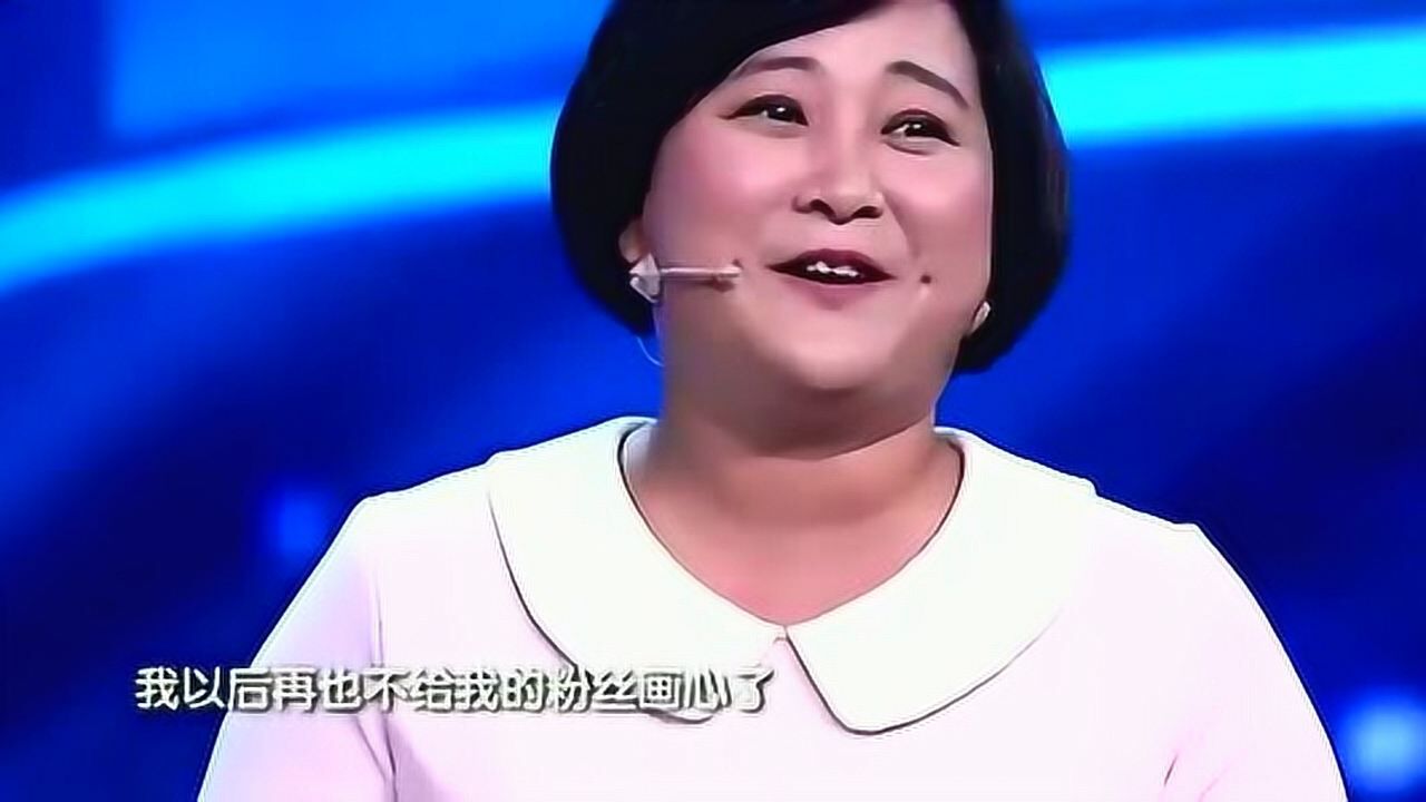 粉丝张泰维激动地找贾玲签名贾玲愉快的画了个心结果尴尬了