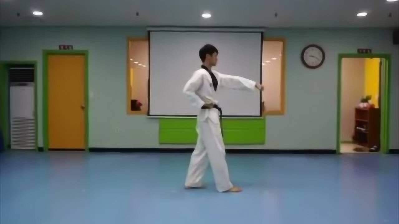 跆拳道音乐品势太极一章,跆拳道白痴