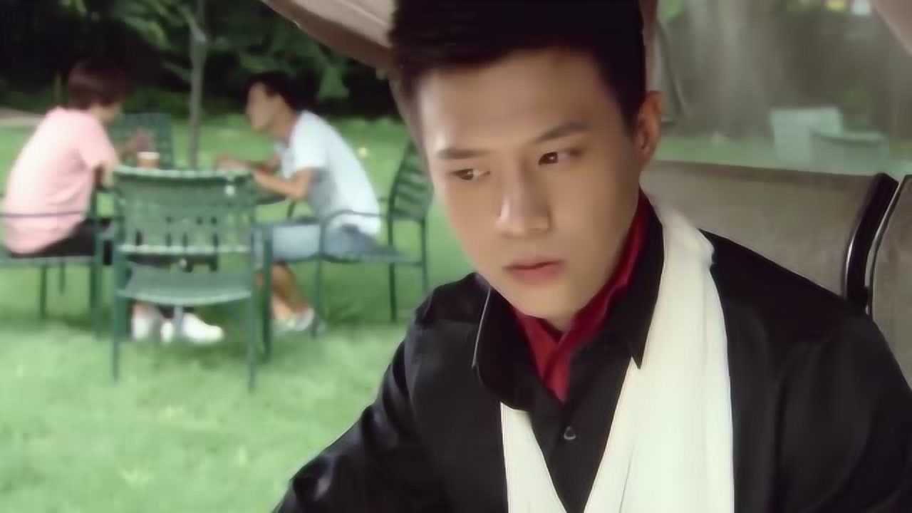 奥玛王子欺骗小蓝跟手下密谋被贝贝公主发现