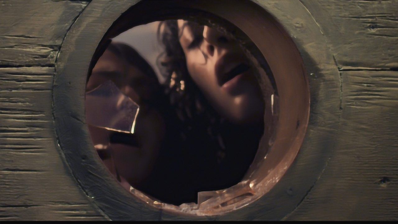 3人被困桑拿房,出不去就会被蒸成肉包子,电影《华氏247°》