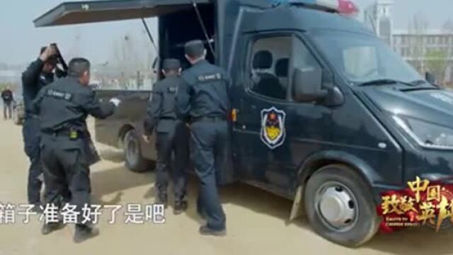 张保国处理警情有条不紊,先人后己的无私精神,令在场人员敬佩!