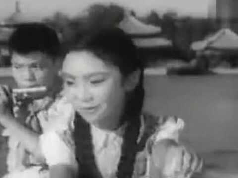 1955年拍摄于北京北海公园——让我们荡起双桨