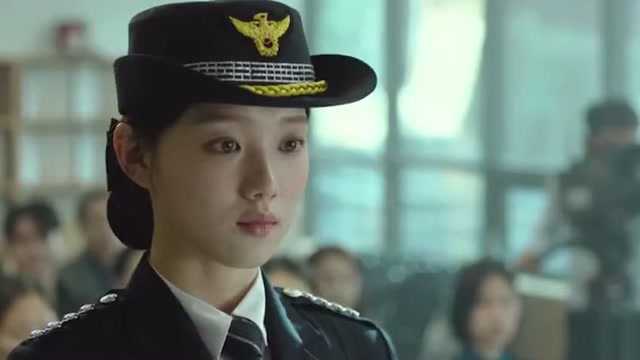 这部韩国片《女警》 为你实力演绎什么叫作“谁说女子不如男”