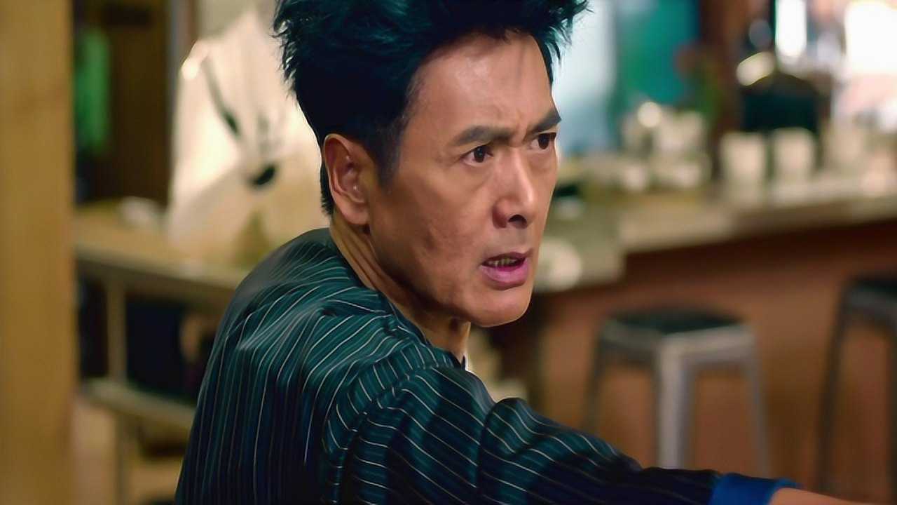 澳门风云3石一坚与易天行的品乓球比赛太精彩了球技势如破竹