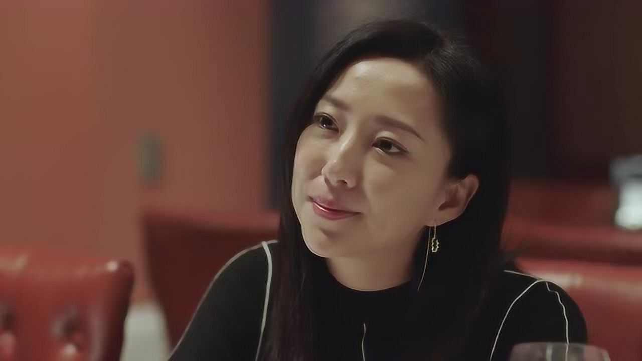 小欢喜小梦突然喊乔卫东出来吃饭诉说俩人在一起的事情