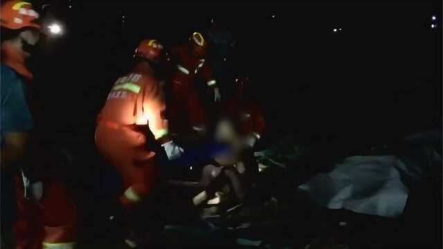 海南儋州突发龙卷风致8人遇难,树木倒塌电线杆折断