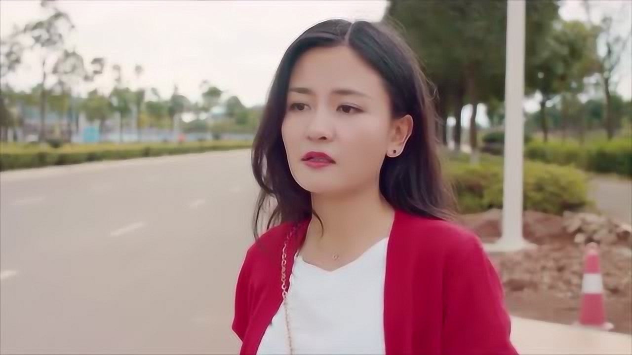 陈翔六点半米线儿你不就坐个公交车吗毛台要发怒了