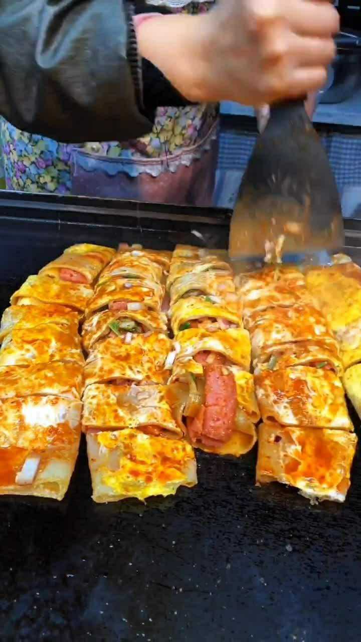 香味十足的哈尔滨烤冷面,色香味俱全,营养丰富又美味