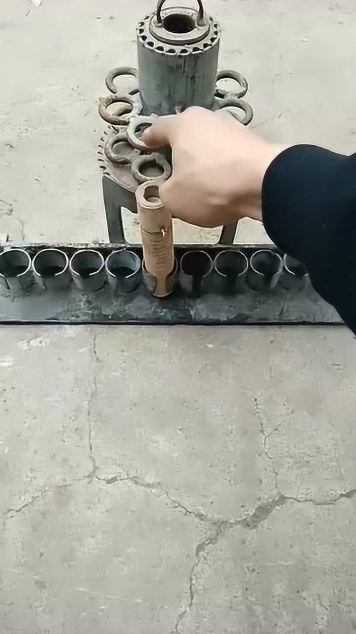 二踢脚安全架