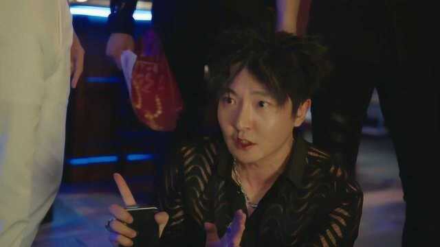 郭京飞新剧开播,上演“史上最惨男主”,现场还主动要求被打?