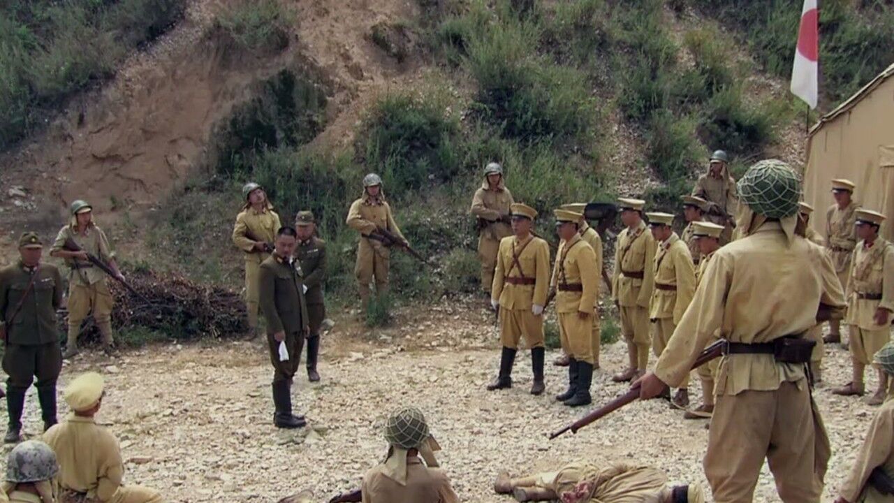 小鬼子真是杀人诛心居然让好兄弟互相残杀