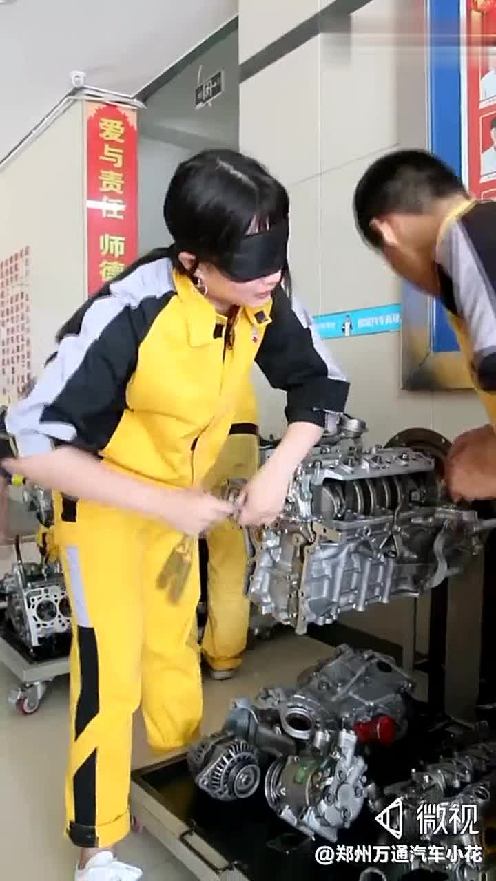 蒙眼拆装比赛_腾讯视频