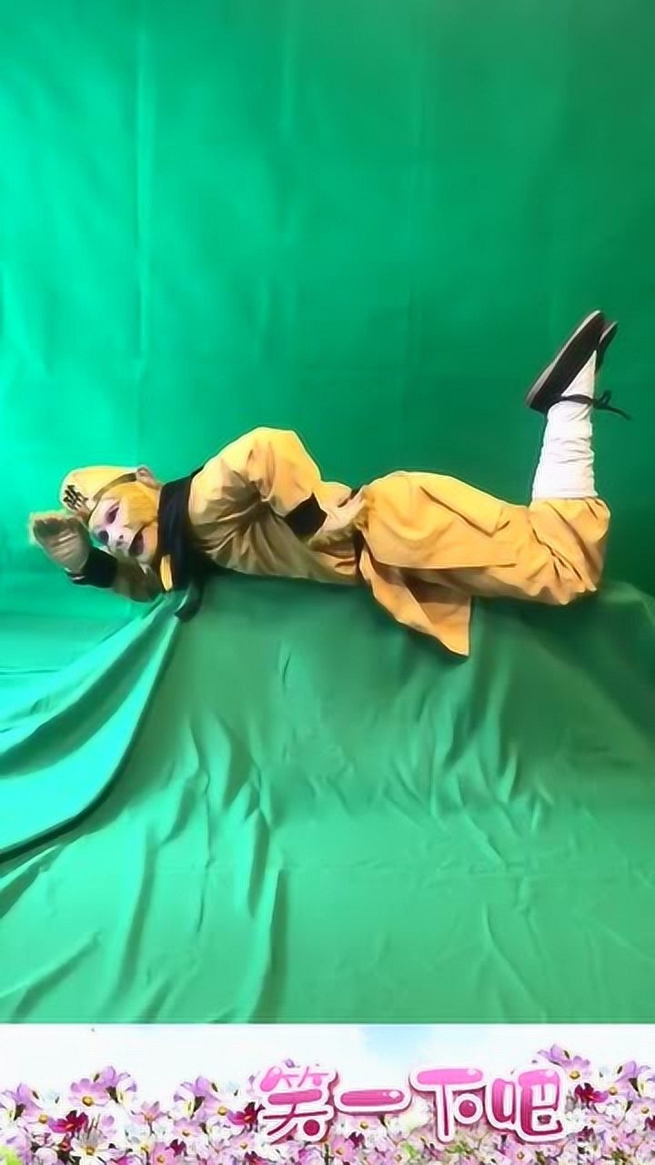 电视里孙悟空翻筋斗是这样拍的看完眼前的画面你就明白了