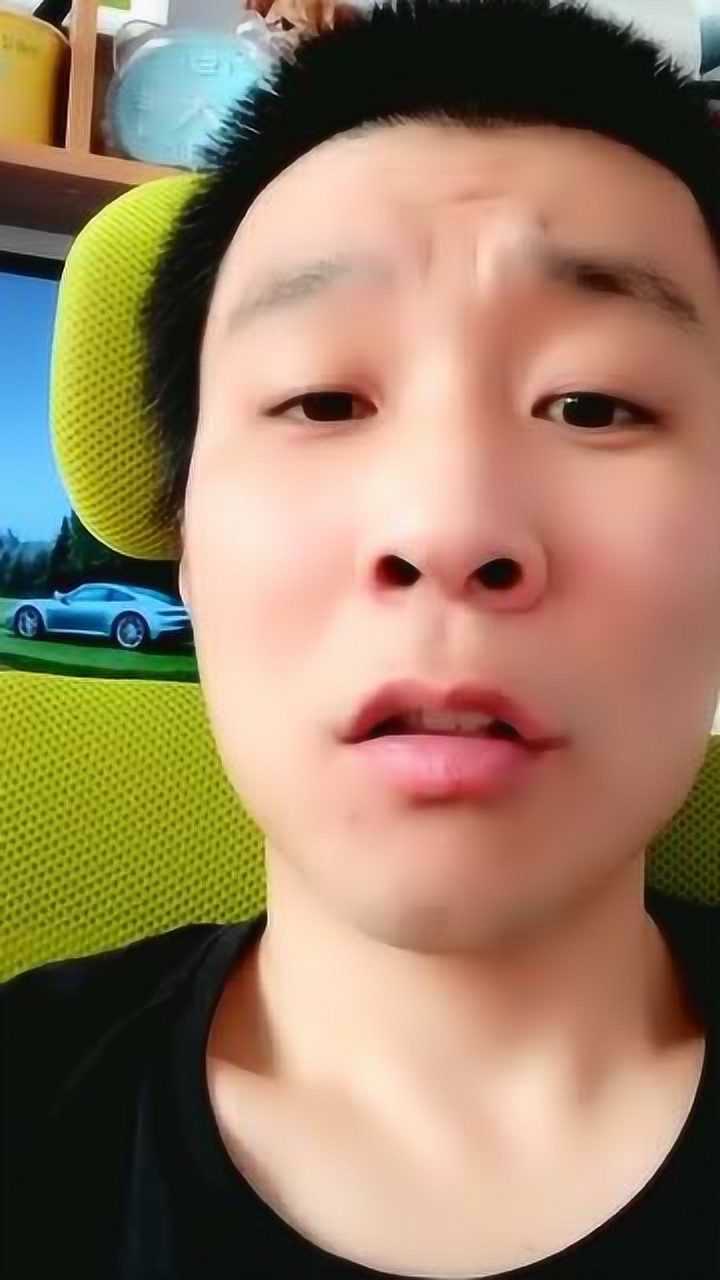 不要挑战男生的极限碰我什么地方都可以但碰我兵线你就完了