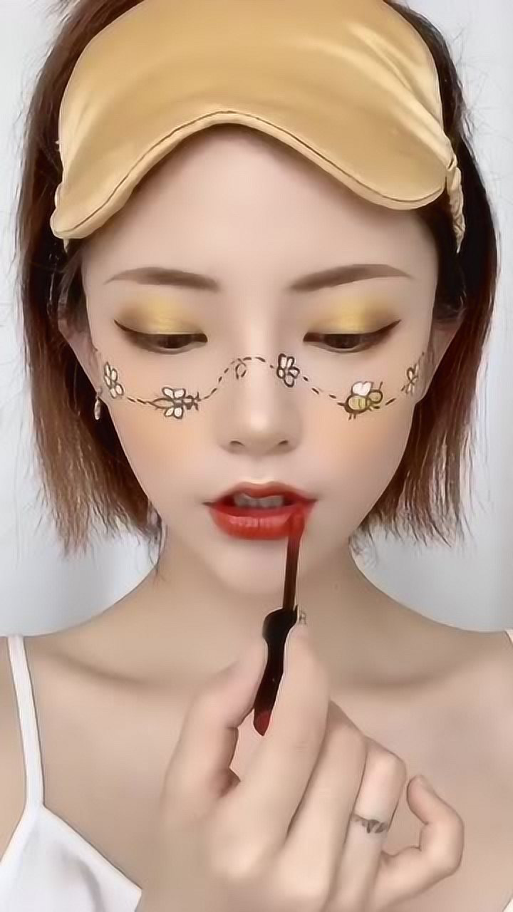 美妆博主小蜜蜂妆教程来了,这么可爱又带仙气的妆你们爱了吗?