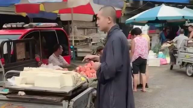 这是我的前男友,前几年分手后,如今竟然成了这样子