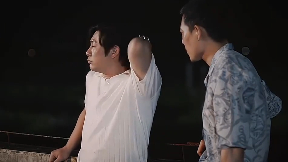 阿伟哥一夜暴富,挣12个亿的小目标,很快会实现了