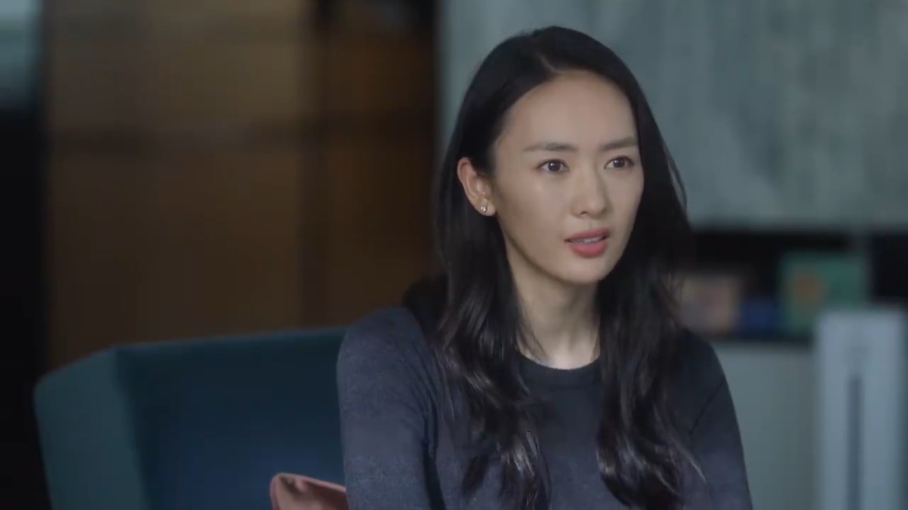 王漫妮帮买限量包,直呼是重要朋友,注意顾佳的表情