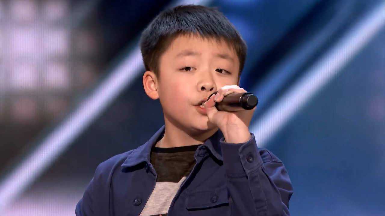 13岁男孩jeffreyli演唱youraisemeup征服观众