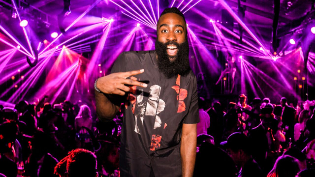 哈登开打前去赌城放松!里弗斯:我知道这件事,他想干什么都行