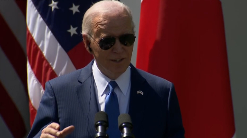 尴尬!拜登想拉选票却又出现口误:"选我吧,我活在20世纪"