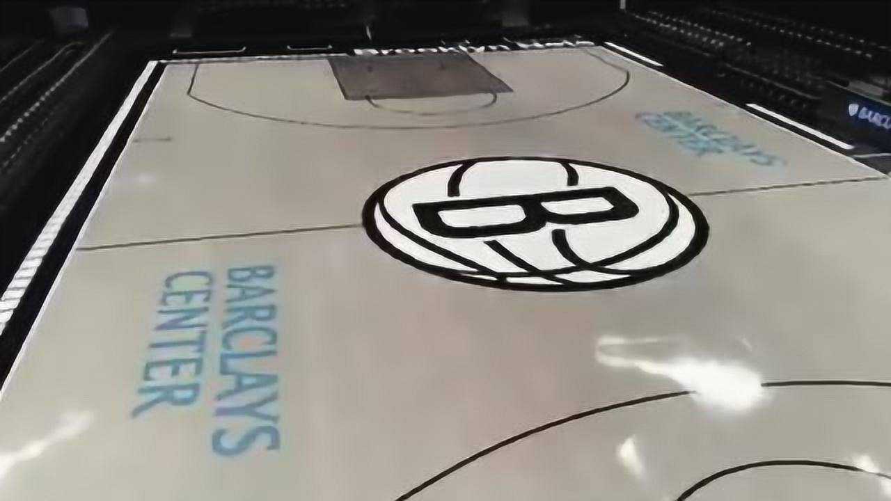 篮网队贮藏的全新地板涂鸦真好看