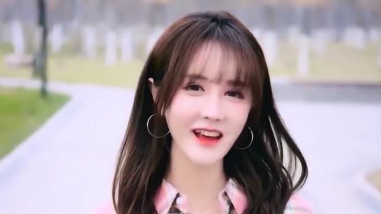 赵芷彤也来唱你的答案了最近很火的一首歌