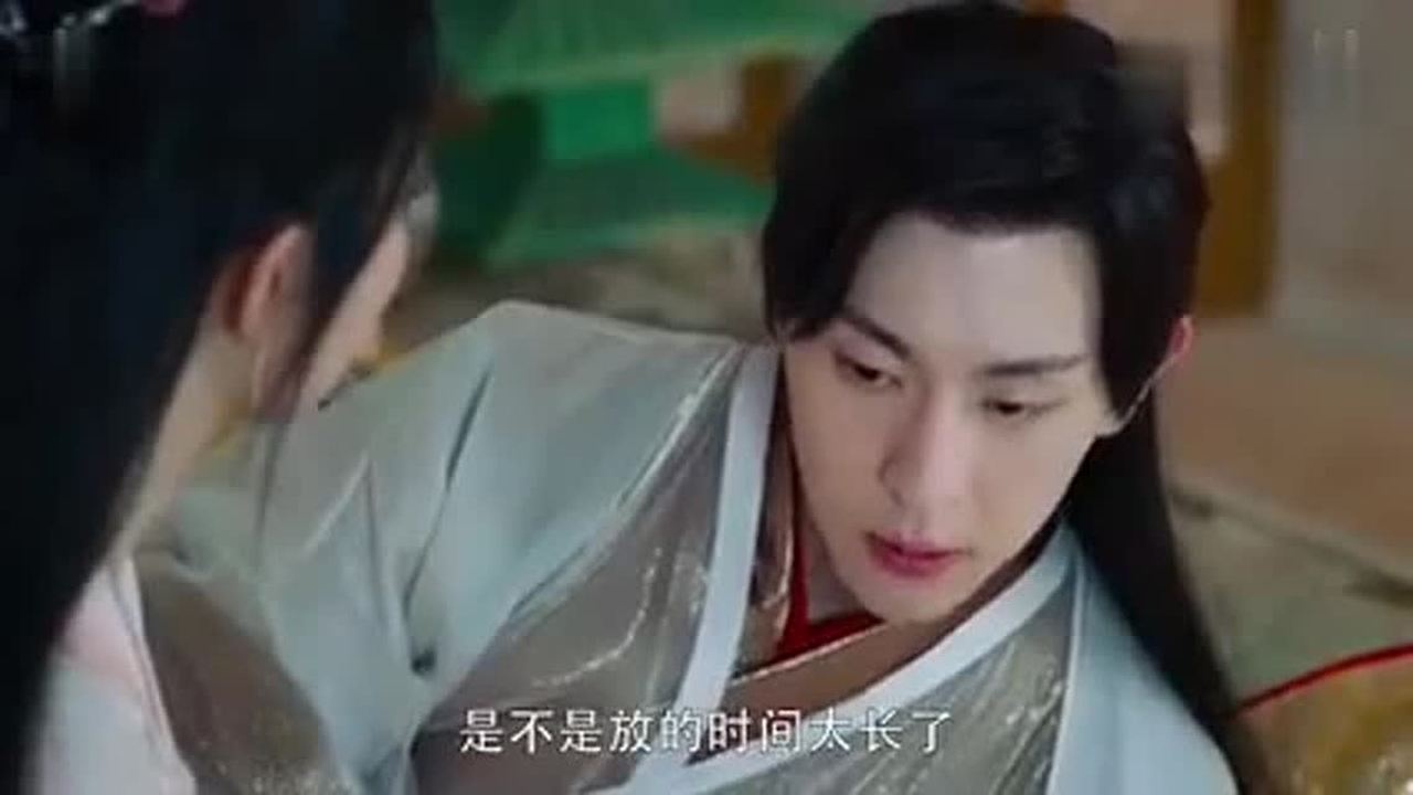 吻戏超美的女主被男主强吻！心疼啊！女主太单纯了！_腾讯视频