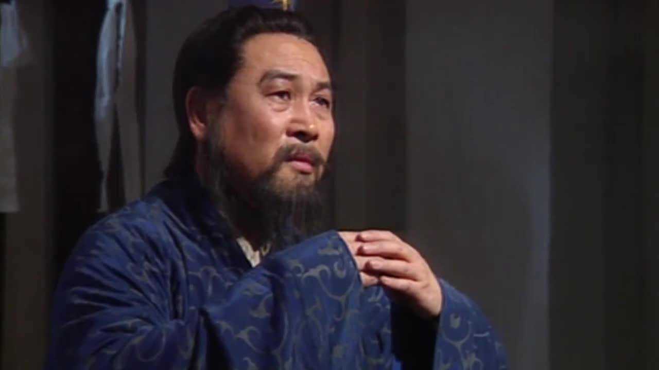 陈宫当年放过曹操可他竟这般嘲讽陈宫这曹老板是什么意思