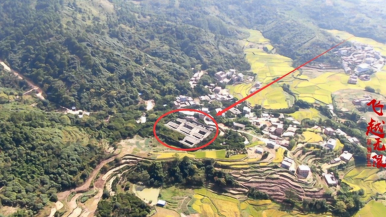 岭南山区的百年古建筑群,占据风水地理位置,为黄氏家族修建腾讯视频