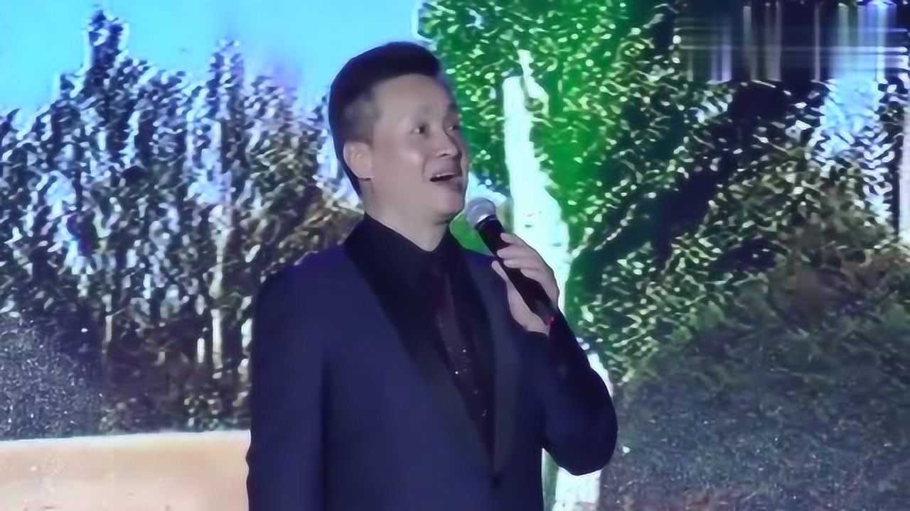 阎维文一首经典歌曲《小白杨》,越听越好听_腾讯视频