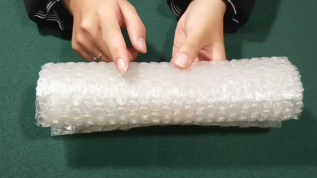 抓紧在厨房放个快递气泡膜,后悔一直没想到,看完快点放一个吧