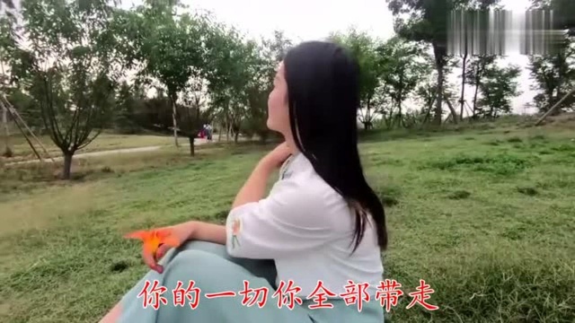 女歌手一首《爸爸别走》催人泪下,太伤感了,听哭多少孝顺儿女!