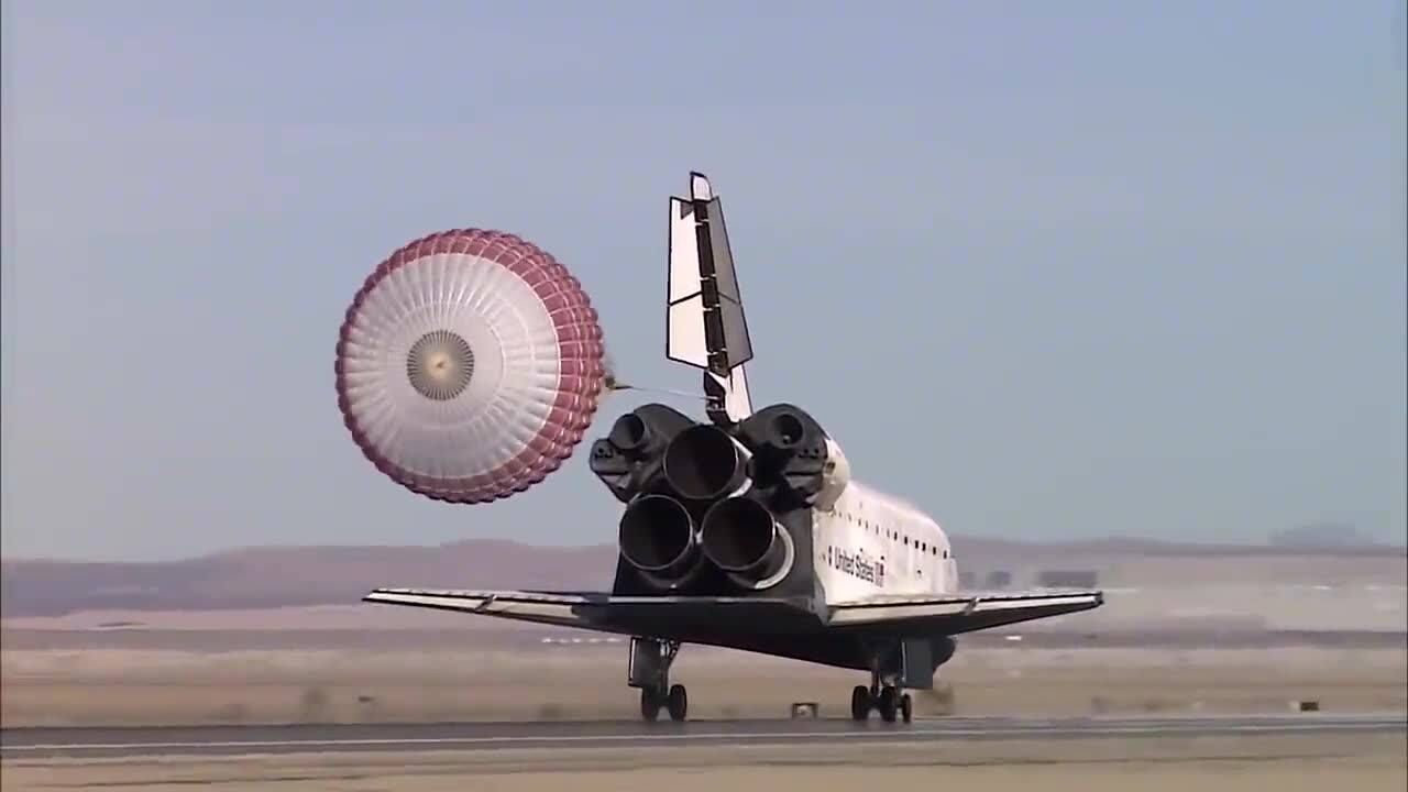 航天飞机从太空返回全程无动力滑翔只有一次降落机会