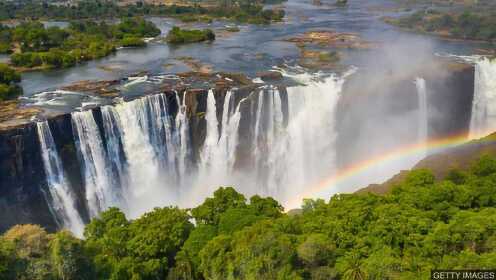 BBC英语大破解：维多利亚瀑布今非昔比 津巴布韦遇严重干旱