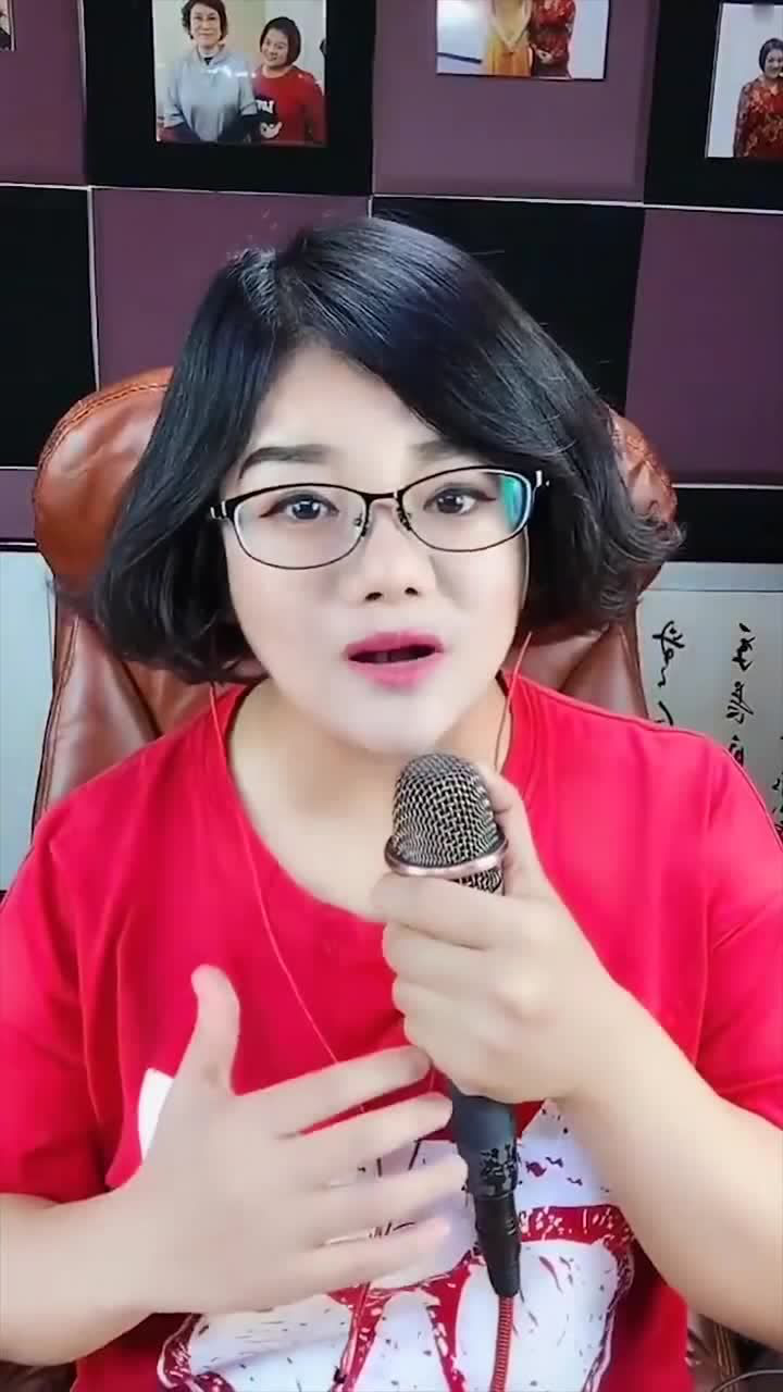 山楂妹直播唱《一壶老酒》,嗓音动听情绪饱满,听完忍不住泪目了