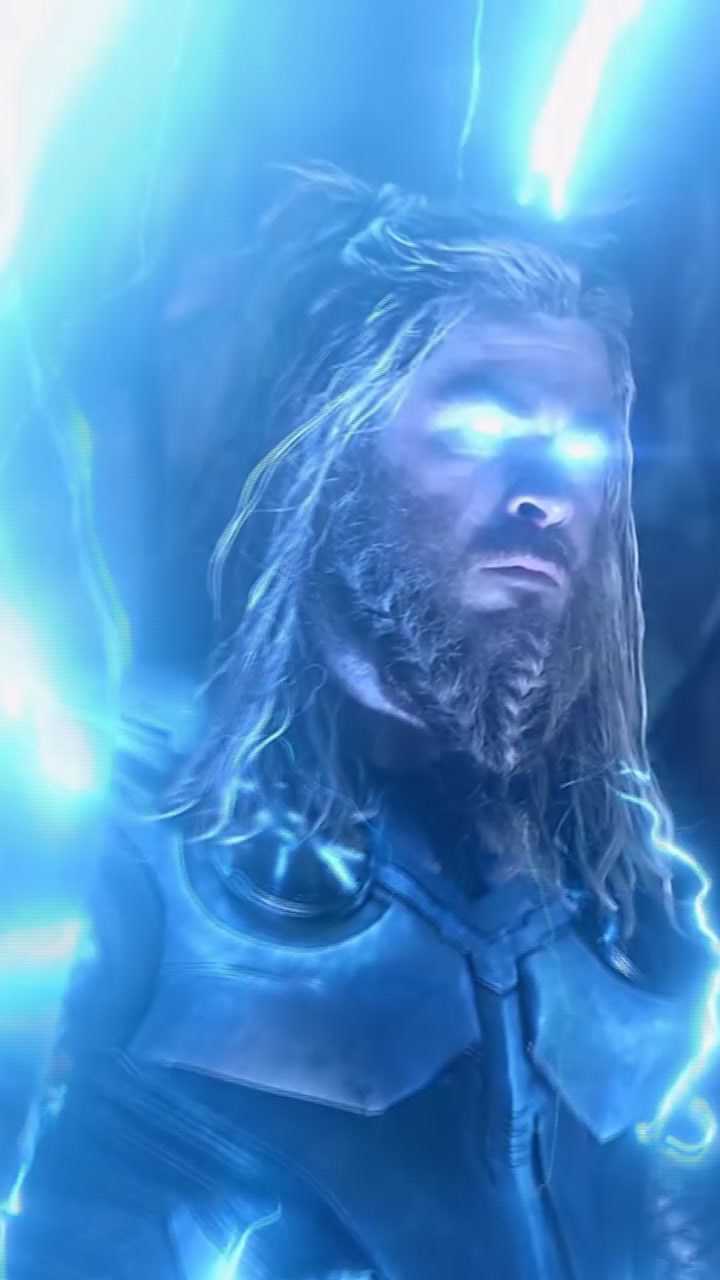 雷神索尔超清 感受一下雷电之锤的力量吧!