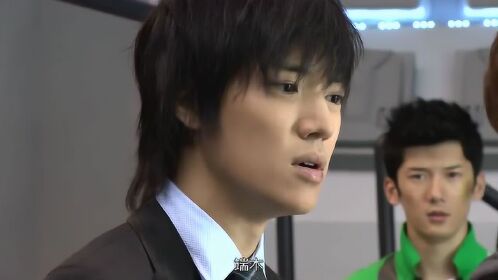 铠甲勇士铠传端木燕但是和青山一起行动端木谷尚留下告诫